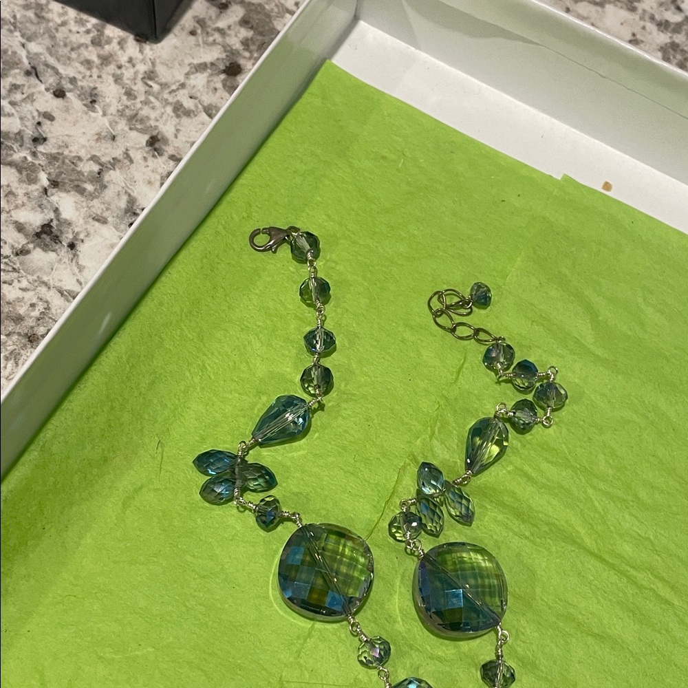 Stunning Blue Gemstone Necklace - Picture 8 of 8